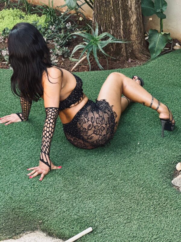 Michaela - Image 6
